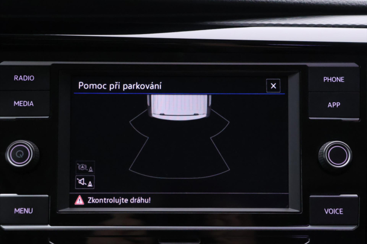 Volkswagen Caravelle 2,0 TDI 110kW CZ Tažné