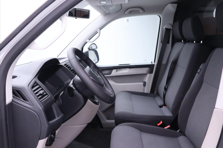 Volkswagen Transporter 2,0 TDI Klima Tažné 1.Maj DPH