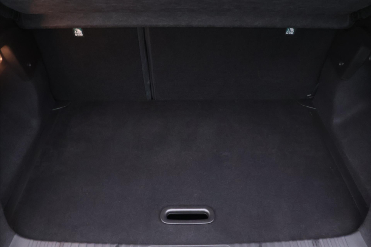 Renault Captur 1,3 TCe 103kW Aut. Kůže CZ