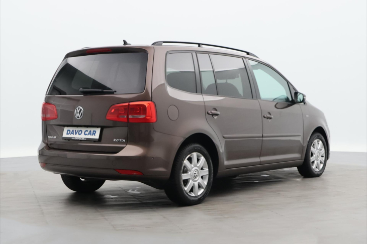 Volkswagen Touran 2,0 TDI 103kW DSG Match Panorama