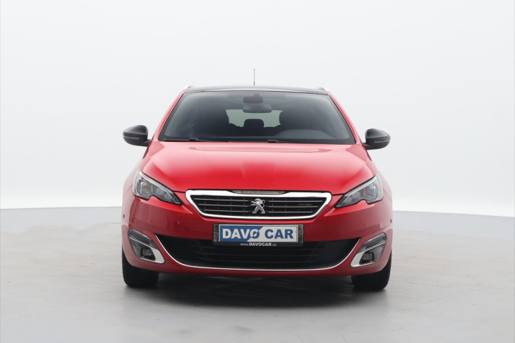 Peugeot 308 1,2 96kW GT-Line LED tažné Klima