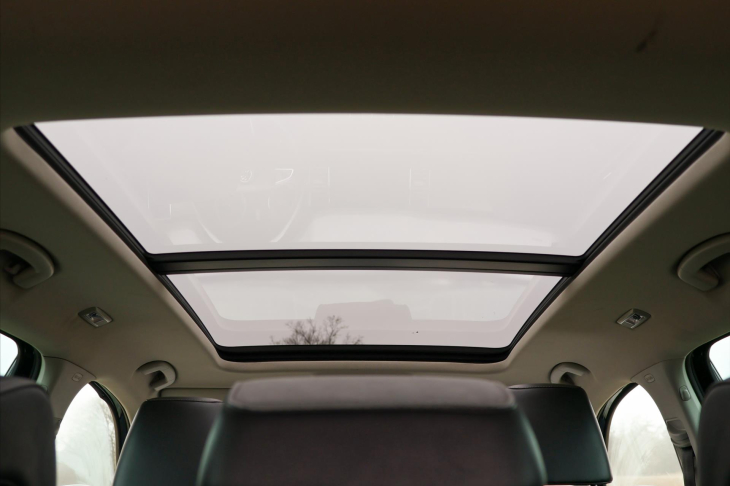 Škoda Kodiaq 2,0 TDI DSG 4x4 7-Míst Scout