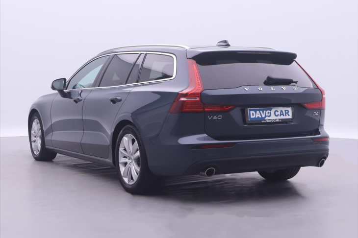 Volvo V60 2,0 D4 Aut. Momentum 1.Maj.