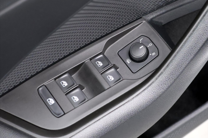 Škoda Octavia 2.0 TDI CZ Ambition 2.maj
