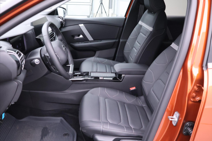 Citroën C4 1,2 PT 96kW Shine Aut Kůže HUD
