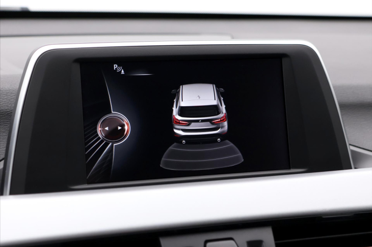 BMW X1 1,5 18i sDrive Advantage