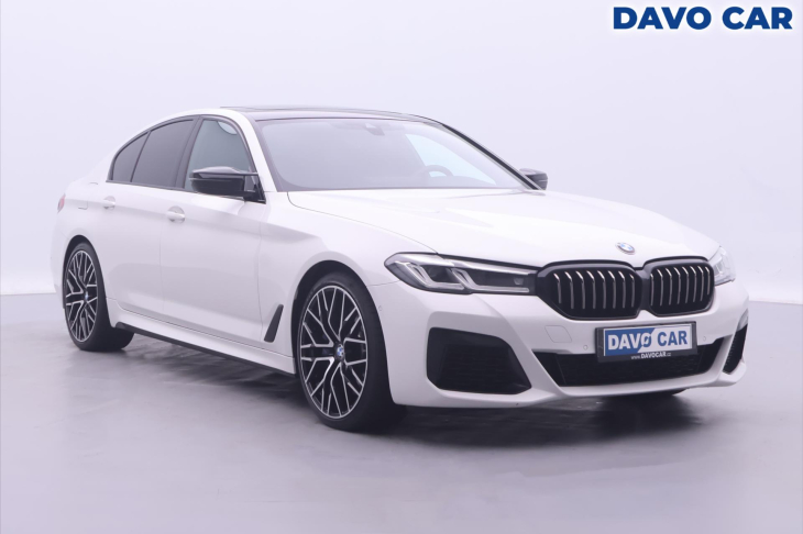 BMW Řada 5 4,4 M550i xDrive 390kW