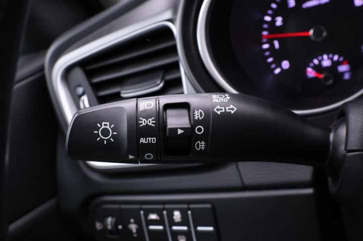 Kia Ceed 1,0 T-GDI CZ Spin 1.Maj.Klima