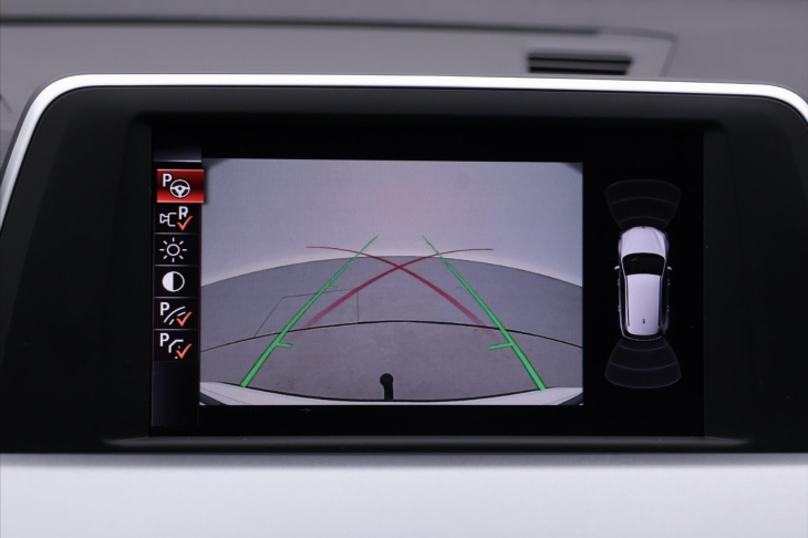 BMW X1 2,0 sDrive18d 110kW DPH