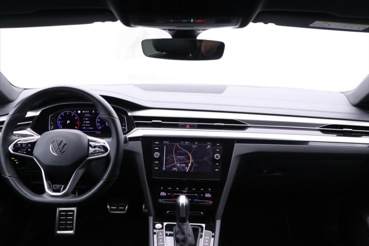 Volkswagen Arteon Shooting Brake 2,0 TSI 206kW R-line DSG DPH CZ