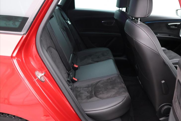 Seat Leon 2.0 221kW Cupra DSG 4Drive