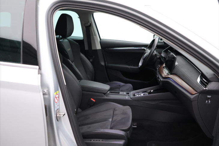 Škoda Octavia 2.0 TDI 147kW 4x4 DSG CZ DPH Scout