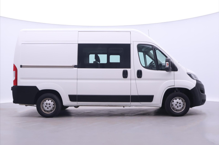 Peugeot Boxer 2,2 HDI 103 kW L2H2 6-Míst DPH