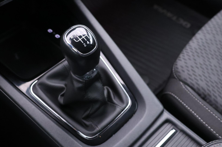 Škoda Octavia 2,0 TDI 85kW Style CZ DPH