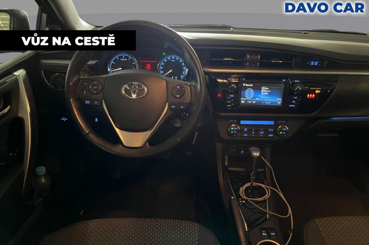 Toyota Corolla 1,6 VVT-i CVT CZ Ser.kniha