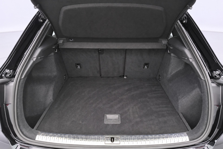 Audi Q3 2,0 35TDI Quattro S-tronic DPH