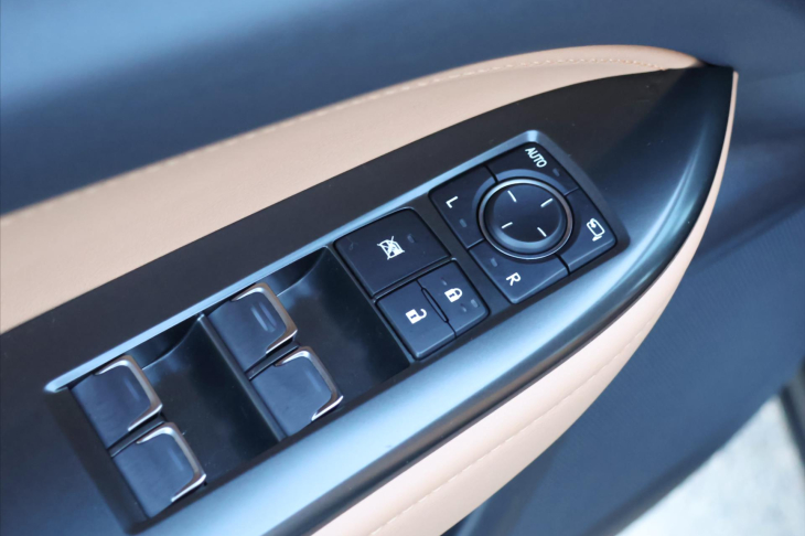 Lexus NX 450h plus 2,5 4×4 E-FOUR Executive