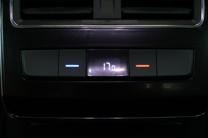 Škoda Superb 2,0 TDI DSG L&K 1.Maj. DPH