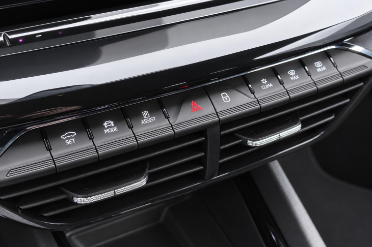 Škoda Octavia 2,0 TDI 110kW DSG Sportline CZ DPH
