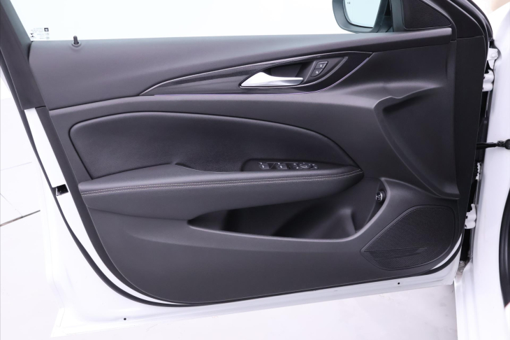 Opel Insignia 2,0 CDTI 128 kW Elegance ST