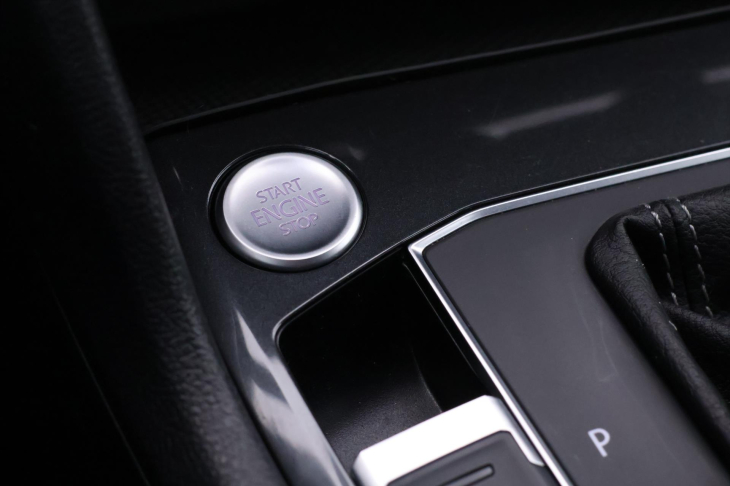 Volkswagen Tiguan 2.0 TDI 140kW CZ R-Line 4Motion