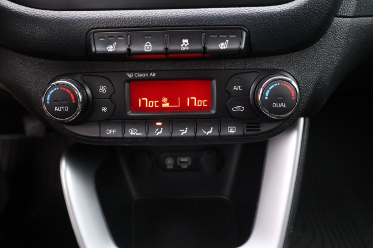 Kia Ceed 1,6 CRDI 100kW CZ Comfort Navi