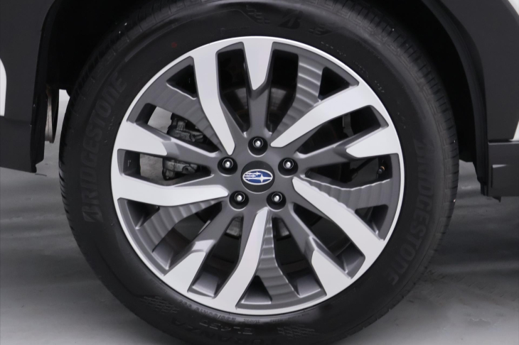Subaru Forester 2,0 e-EyeSight 100kW CZ CVT