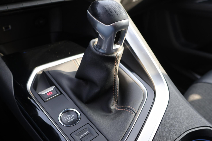 Peugeot 5008 1,2 PT 96kW GT-Line 7-Míst