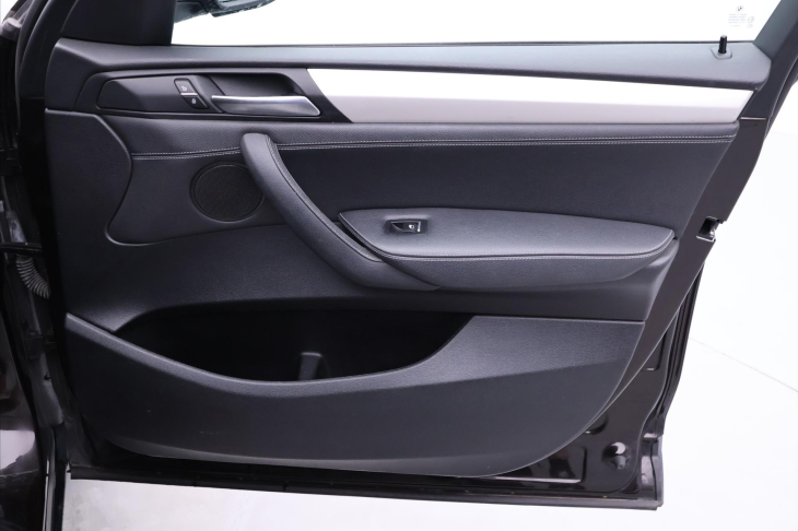 BMW X3 2,0 20d 140kW Xdrive CZ