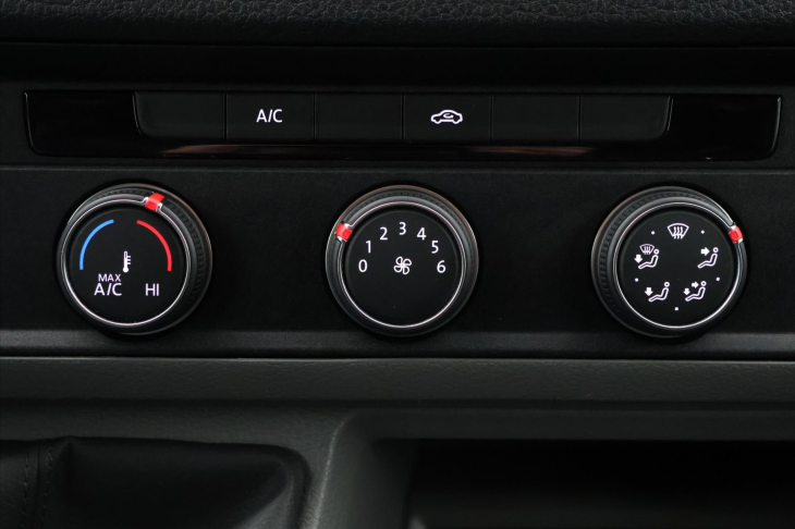 Volkswagen Crafter 2,0 TDI 103kW L3H3 1.Maj. DPH