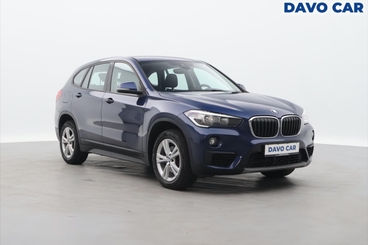 BMW X1 1,5 18i sDrive ADVANTAGE