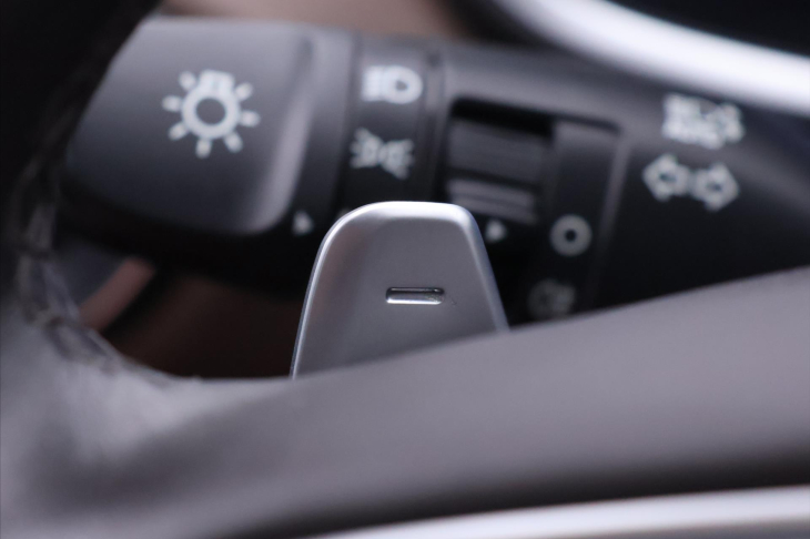 Hyundai Santa Fe 2,2 CRDI 142kW 4WD DCT Style