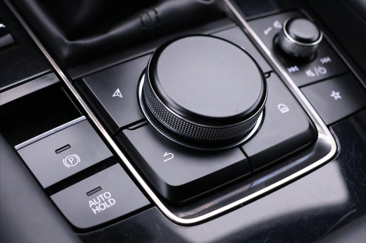 Mazda 3 2,0 Skyactiv-G Aut. Selection