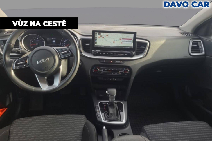 Kia Ceed 1,5 T-GDI 118 kW Top Aut. DPH CZ