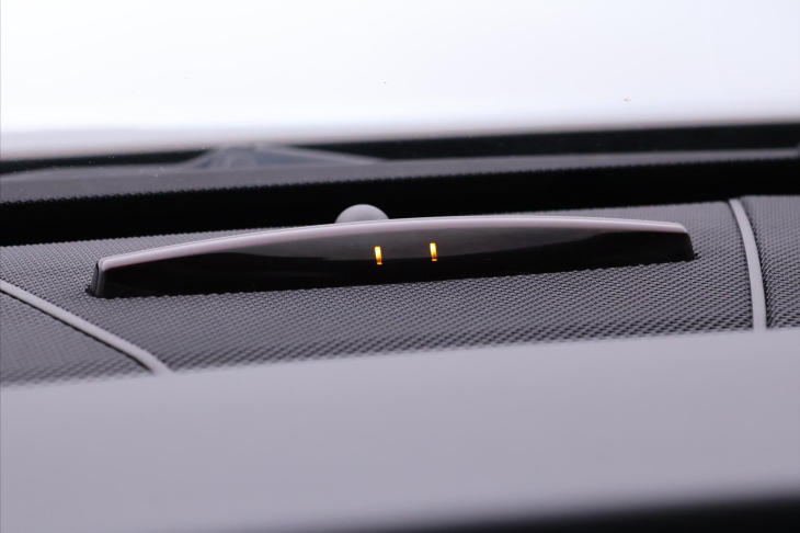 Mercedes-Benz Třídy E 3,0 300CDI 150kW Aut. Kůže