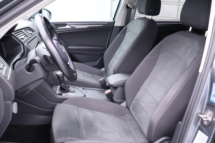 Volkswagen Tiguan 1,5 TSi 110kW DSG Highline CZ