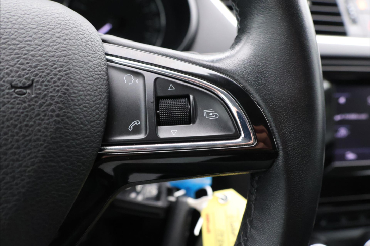 Škoda Octavia 2,0 TDI DSG Ambition 1.Maj.