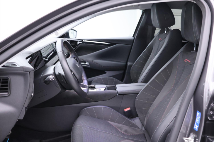 DS Automobiles DS4 1,6 PureTech 165kW Aut. CZ