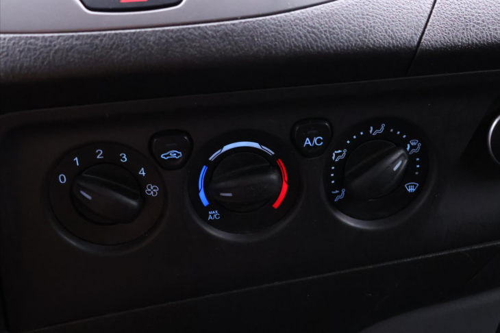 Ford Transit Custom 2,2 TDCI 74kW Trend Klima