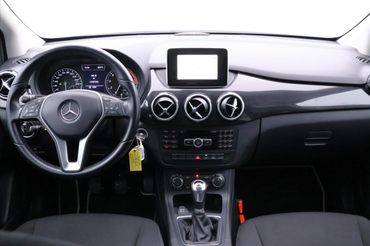 Mercedes-Benz Třídy B 1,6 180 90kW Xenon, Serv.kn.