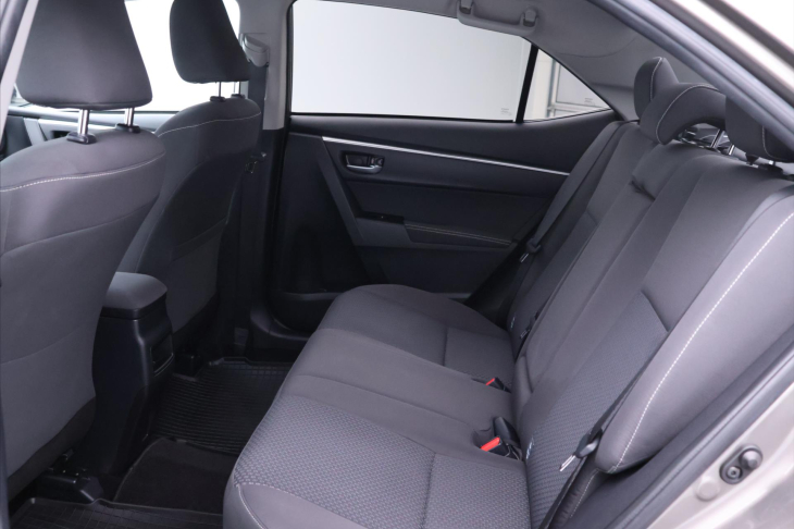 Toyota Corolla 1,6 VVT 97kW Aut. LPG LED CZ