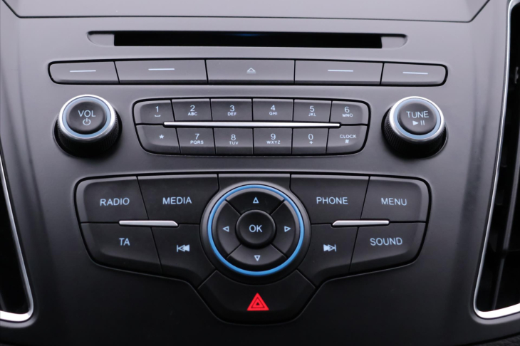 Ford Grand C-MAX 1,0 Ecoboost 92KW Klima CZ