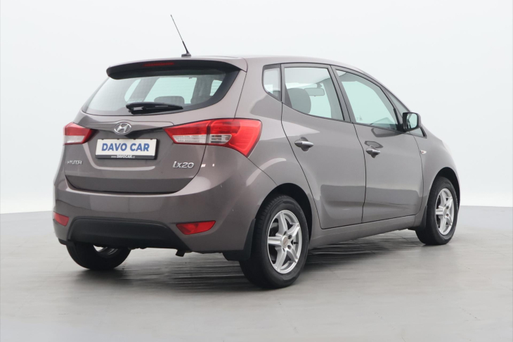 Hyundai ix20 1,4 CVVTi 66kW Klimatizace CZ