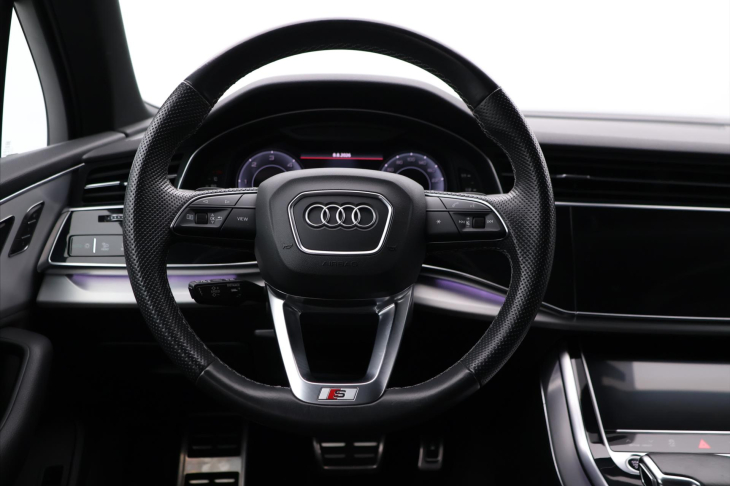 Audi Q7 3.0