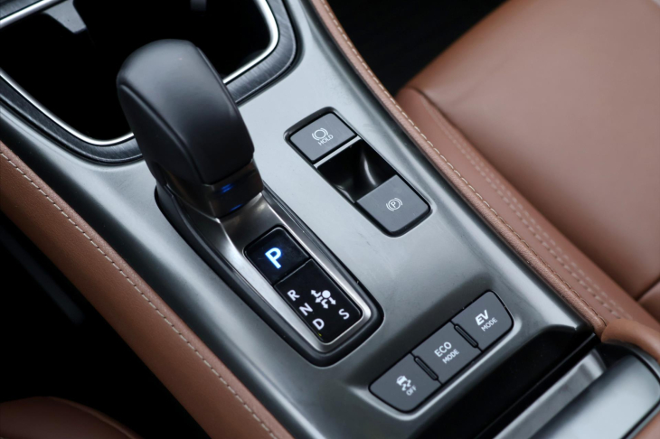 Lexus LBX 1,5 HEV Relax FWD 67kW CZ