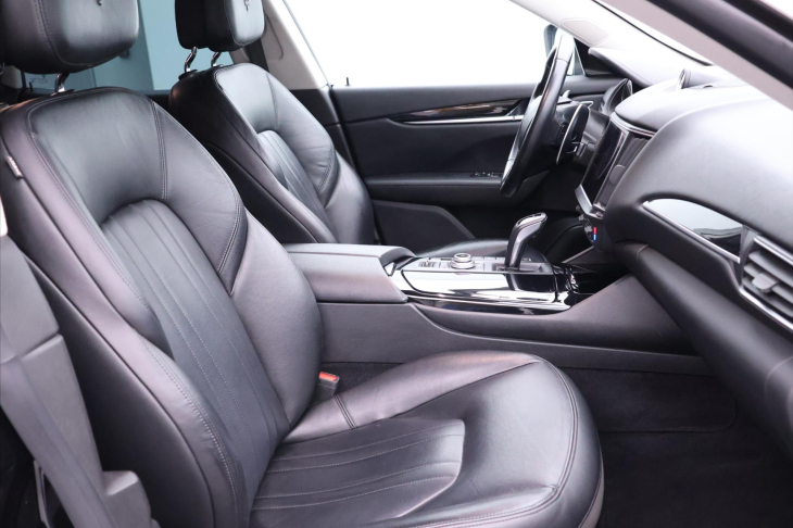 Maserati Levante 3,0 V6 257kW Aut 4x4 tažné