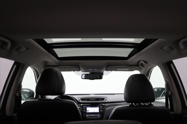 Nissan X-Trail 1,6 dCi 130k 4WD Kůže Panorama