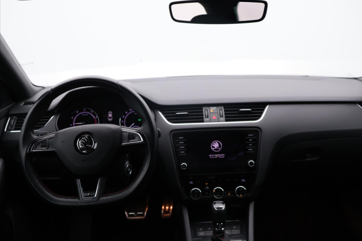 Škoda Octavia 2,0 TSi 180kW DSG RS CZ