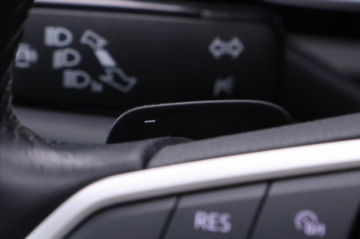 Volkswagen Taigo 1,5 TSI 110kW DSG R-line DPH