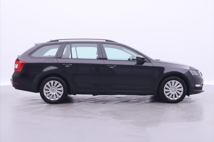 Škoda Octavia 1,0 TSI 85kW Ambition